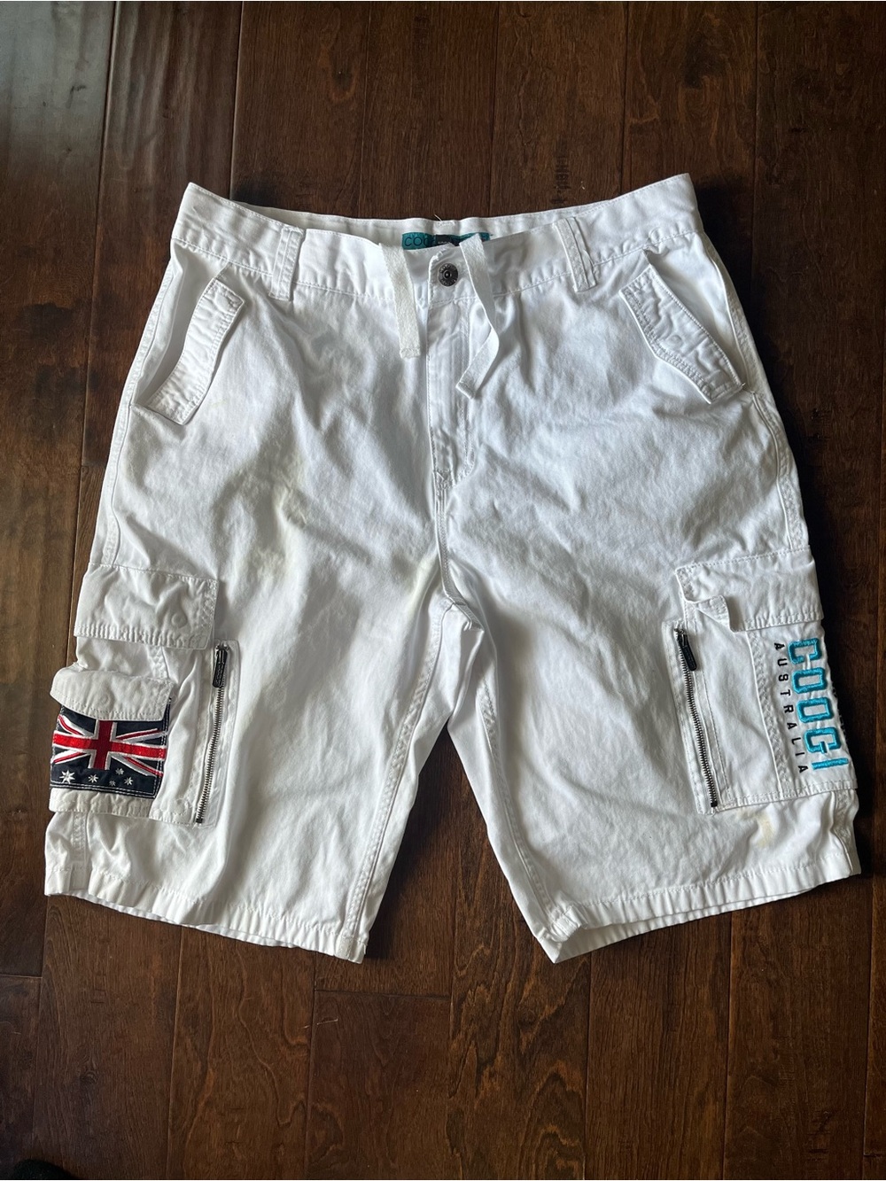 Vintage Coogi Australia White Cargo Shorts Australian Flag